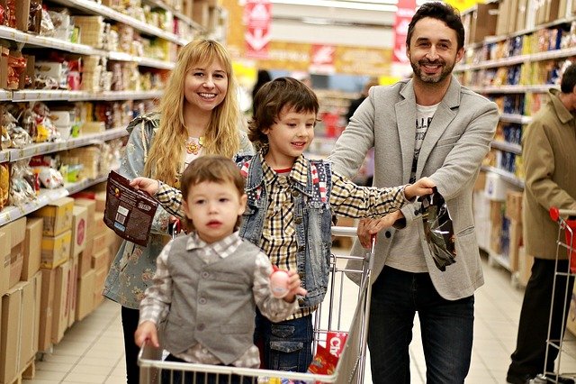 Family grocery shopping. Budgeting for autism families.